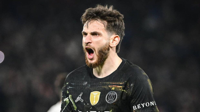 阿森纳夏窗求购克瓦拉茨赫利亚遭巴黎拒绝