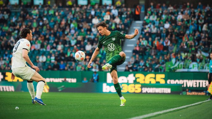 狼堡主场逼平门兴积分榜紧咬保级区