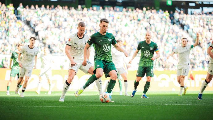 狼堡主场逼平门兴积分榜紧咬保级区